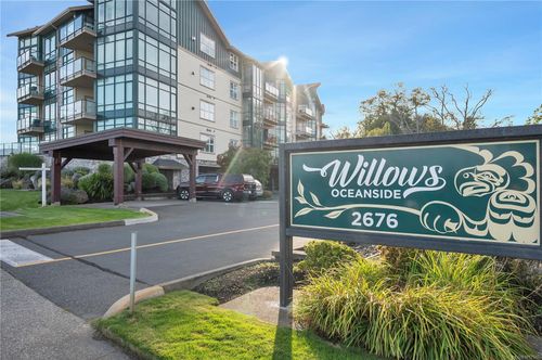 304-2676 Island Highway S, Campbell River, BC, V9W1C7 | Card Image