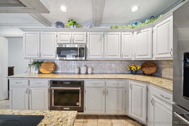 625 Grove Crest Rd, House other with 4 bedrooms, 4 bathrooms and null parking in Pryor OK | Image 17