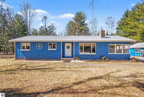 4457 Morawa Trl, Hale, MI, 48739-9308 | Card Image