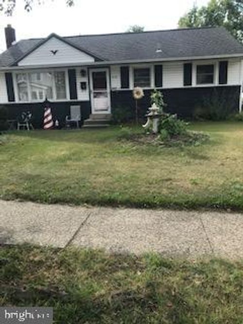 219 N 2nd St, National Park, NJ, 08063-1129 | Card Image