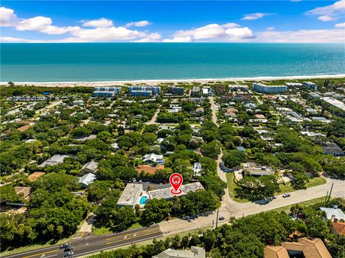 203a-900 Jasmine Ln, Vero Beach, FL, 32963-2237 | Card Image