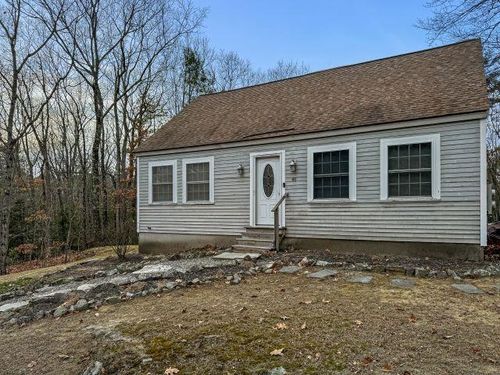 46 Folsom Drive, Newmarket, NH, 03857-2049 | Card Image