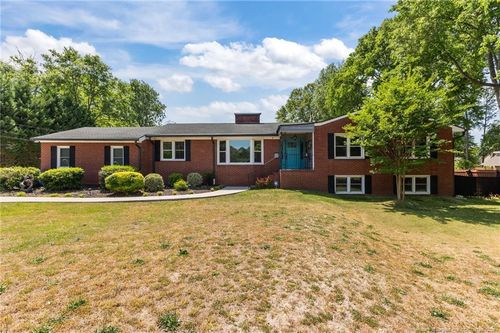 227 Stacy Weaver Dr, Fayetteville, NC, 28311-0849 | Card Image