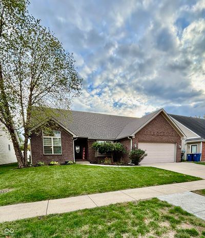 4363 Summerhaven Drive, House other with 4 bedrooms, 2 bathrooms and null parking in New Palestine IN | Image 2