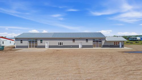 1710 E Grand Xing, Mobridge, SD, 57601-1414 | Card Image