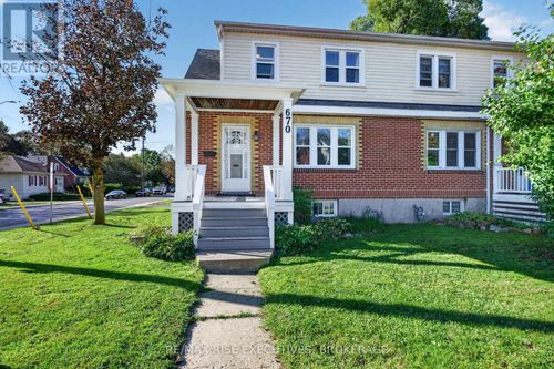670 Johnson St, Kingston, ON, K7L2A8 | Card Image