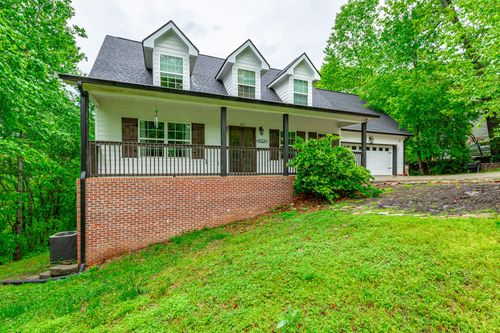 330 Battlefield Cir, Ringgold, GA, 30736-5111 | Card Image