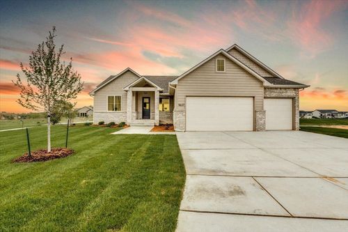 9637 W Cedar Ln, Maize, KS, 67101-8001 | Card Image