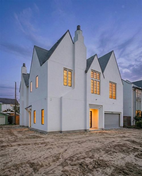 1423 Gardenia Dr, Houston, TX, 77018-5121 | Card Image