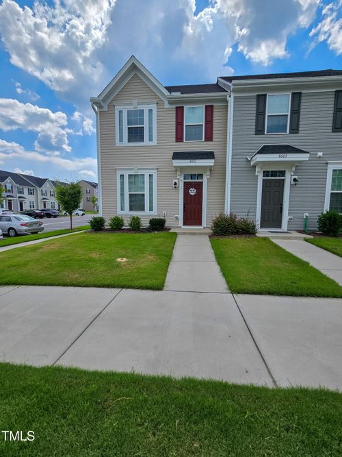 8601 Red Canyon Way, Raleigh, NC, 27616-2603 | Card Image