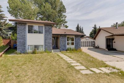 319 Ranchview Mews Nw, House detached with 5 bedrooms, 3 bathrooms and 6 parking in Calgary AB | Image 3