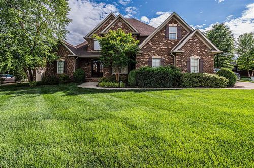 3315 Fox Fire Ct, Bowling Green, KY, 42101-1220 | Card Image