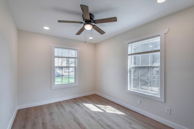 2nd bedroom downstairs | Image 10