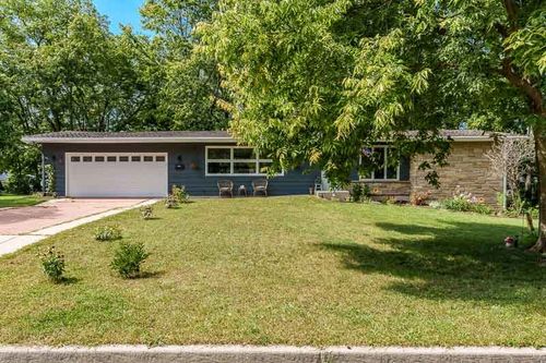 202 N Bridge St, Rockton, IL, 61072-2506 | Card Image