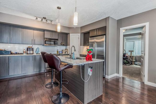 206 - 15207 1 Street Se, Home with 2 bedrooms, 2 bathrooms and 1 parking in Calgary AB | Image 6