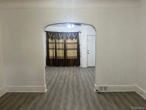 13768 Gable St, Detroit, MI, 48212-1802 | Card Image