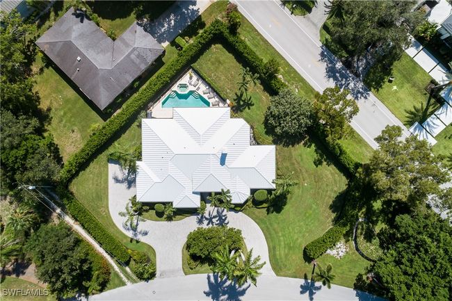 420 Palm Cir E, House other with 4 bedrooms, 4 bathrooms and null parking in Naples FL | Image 41