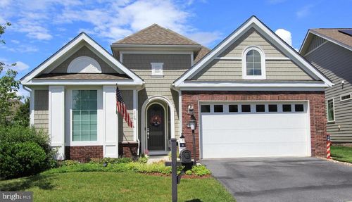 116 Cottontail Dr, LAKE FREDERICK, VA, 22630-2098 | Card Image