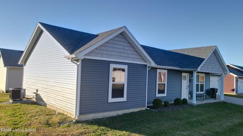 14 Hunters Ridge Dr, Eminence, KY, 40019-1249 | Card Image