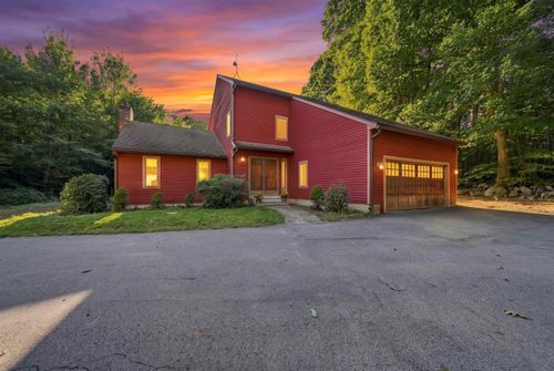 7 Cobblestone Place, Merrimack, NH, 03054 | Card Image