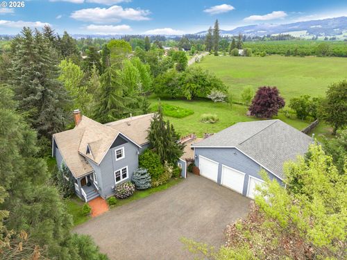 24305 Ne Highway 240, Newberg, OR, 97132-6862 | Card Image