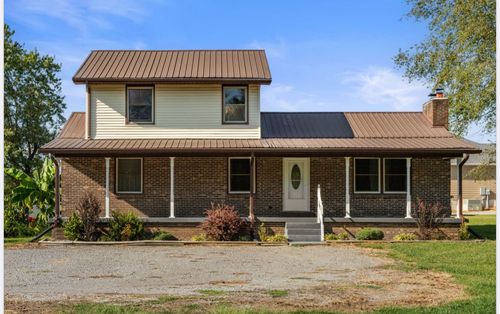 10060 Canoe Branch Rd, Castalian Springs, TN, 37031-5553 | Card Image