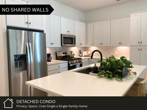 12-3809 Valley View Rd, Austin, TX, 78704-8185 | Card Image