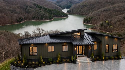 42 Deerpath Ct, Smithville, TN, 37166 | Card Image