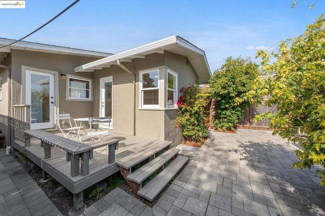 1040 Camelia St, House other with 2 bedrooms, 1 bathrooms and null parking in Berkeley CA | Image 34