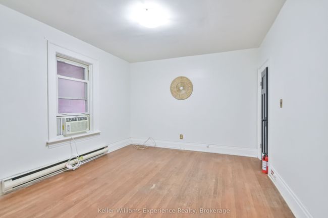 342 King St, Home with 0 bedrooms, 0 bathrooms and 4 parking in Midland ON | Image 32
