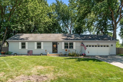 1030 Suzy St, Sandwich, IL, 60548-9323 | Card Image
