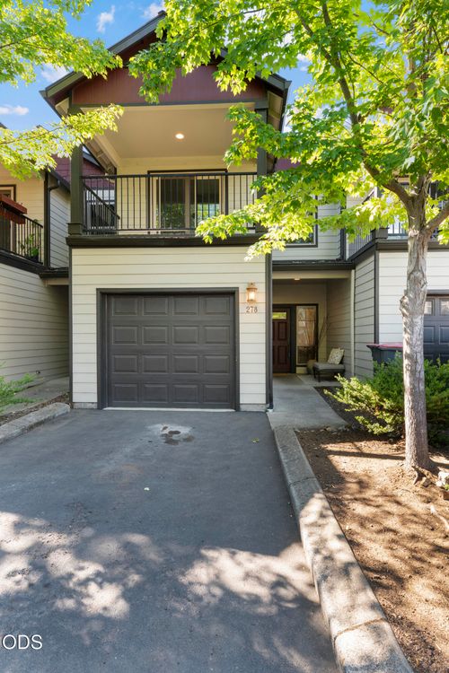 278 Tyler Ave, Central Point, OR, 97502-2781 | Card Image