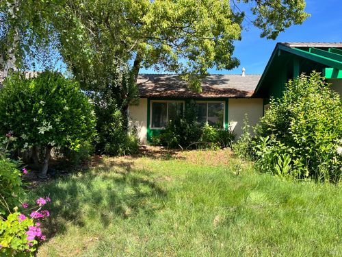 2456 Claret St, Napa, CA, 94558-2510 | Card Image