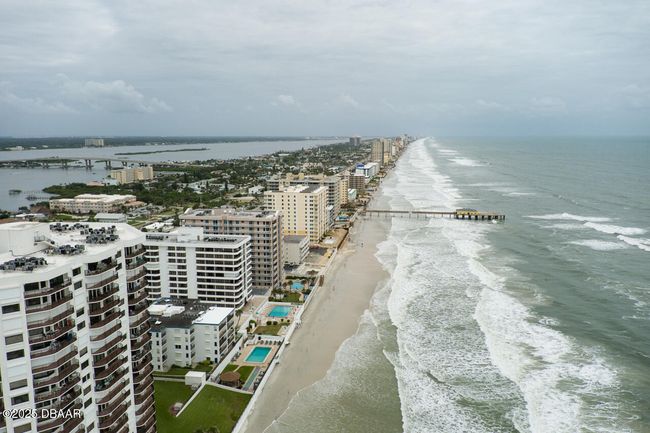302 - 3797 S Atlantic Ave, Condo with 3 bedrooms, 2 bathrooms and null parking in Daytona Beach FL | Image 10