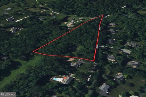 2201 Knox Ave, REISTERSTOWN, MD, 21136-5616 | Card Image