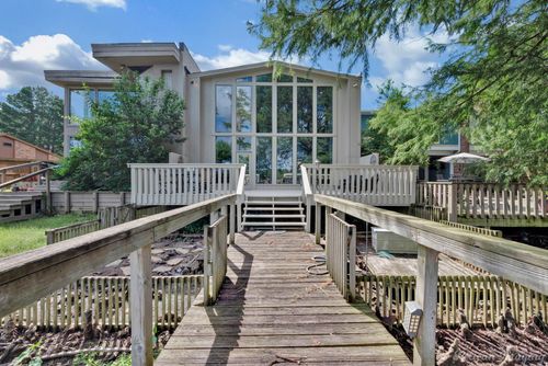 5755 Lakefront Dr, Shreveport, LA, 71119-3913 | Card Image