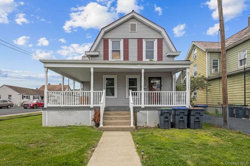 29 Blauvelt Ave, West Haverstraw, NY, 10993-1322 | Card Image