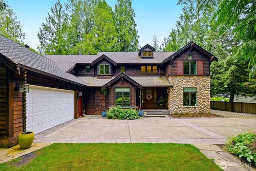 24416 249th Ave Se, Maple Valley, WA, 98038-8219 | Card Image