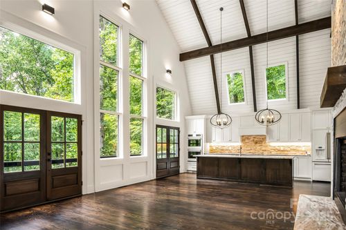 50 Turkey Trot Ln, Burnsville, NC, 28714-0219 | Card Image