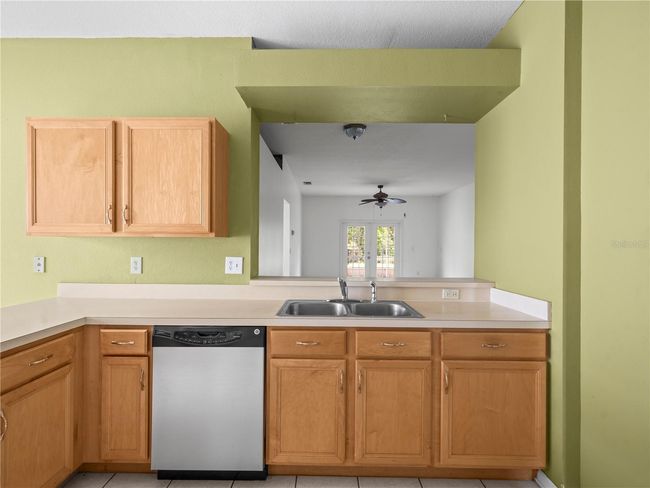 30638 Nickerson Loop, House other with 4 bedrooms, 2 bathrooms and null parking in WESLEY CHAPEL FL | Image 12
