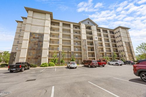 unit-2505-124 Plaza Drive, Pigeon Forge, TN, 37863 | Card Image
