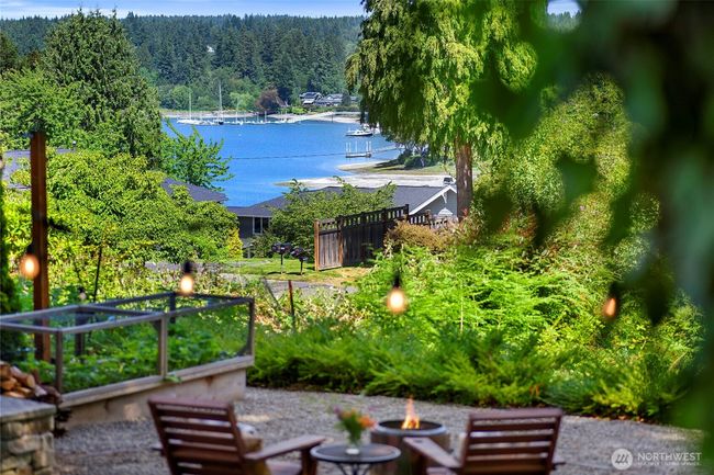 5940 Rose Loop Ne, House other with 3 bedrooms, 3 bathrooms and null parking in Bainbridge Island WA | Image 4
