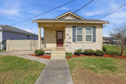 139 E 6th St, Larose, LA, 70373-2003 | Card Image