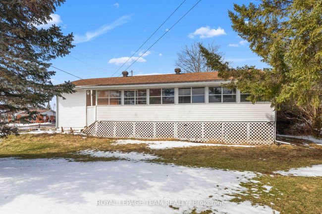 6 Ross St, House other with 3 bedrooms, 2 bathrooms and 6 parking in Cobden ON | Image 33