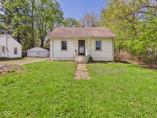915 Woodlawn Dr, Anderson, IN, 46012-4565 | Card Image