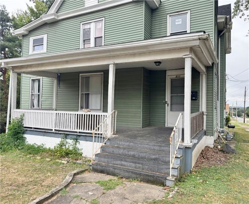 2-811 Carlisle St, New Castle, PA, 16101-2309 | Card Image