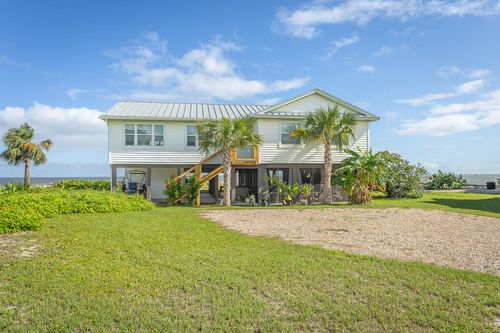 409 N Sawyer St, Saint George Island, FL, 32328-2436 | Card Image