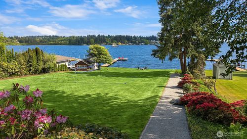 8625 Ne Juanita Dr, Kirkland, WA, 98034-3522 | Card Image