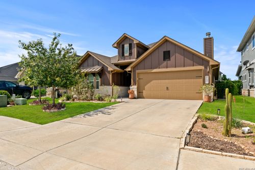 8697 Stackstone, Schertz, TX, 78154-3691 | Card Image