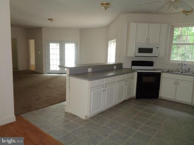 4365 Family Cir, House other with 5 bedrooms, 4 bathrooms and null parking in PRINCE FREDERICK MD | Image 5